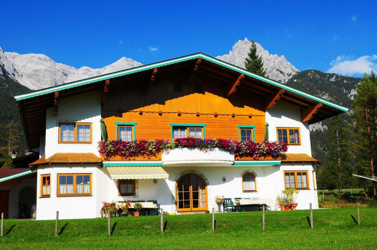 Ferienwohnung Simair Sankt Ulrich am Pillersee Exteriör bild